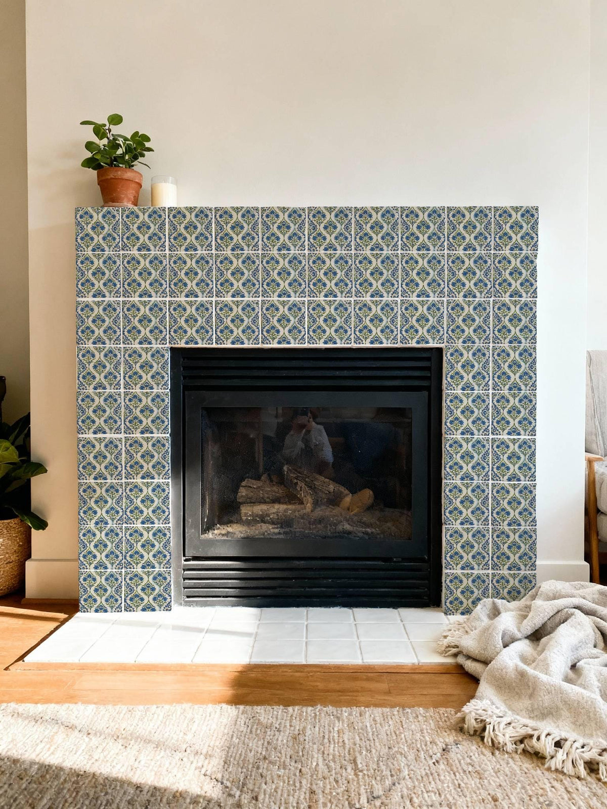 Blue Floral Block Print Ogee peel and stick tile decals, photo 6 of 8
