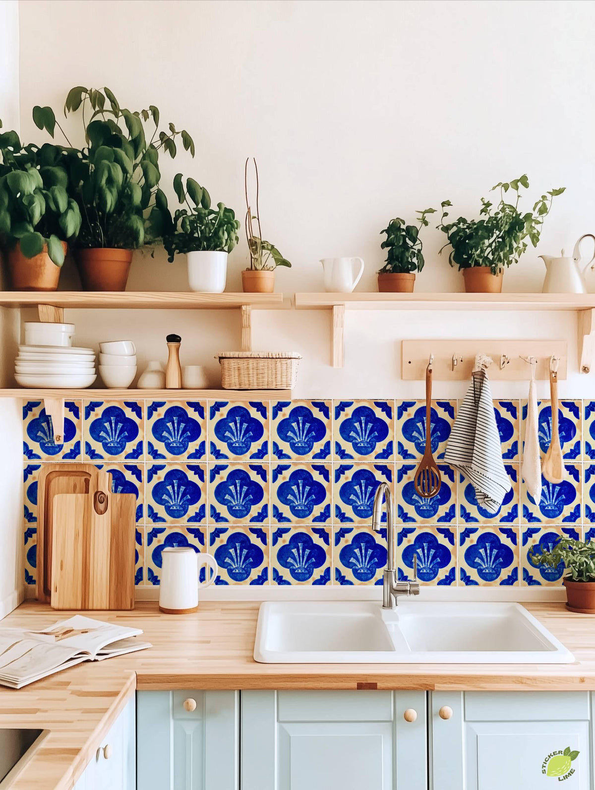 Blue Spanish Quatrefoil peel and stick tile decals, photo 5 of 8