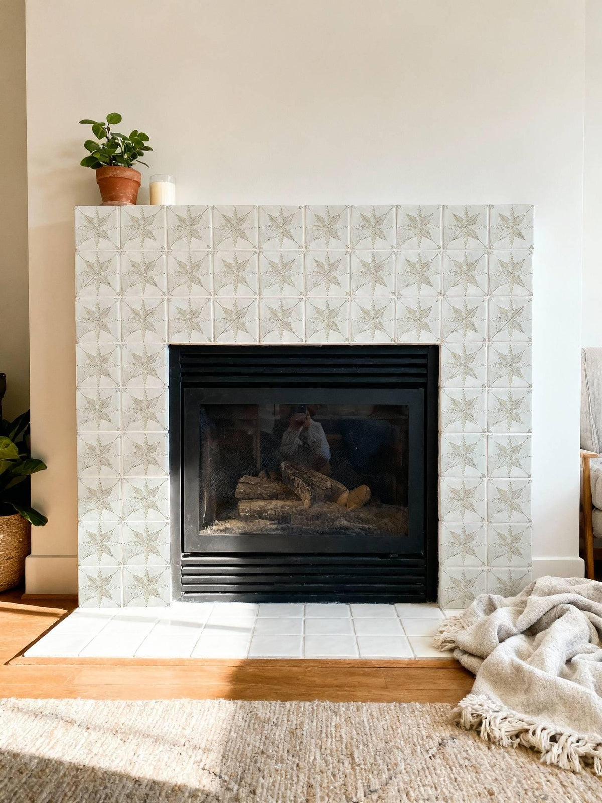 White & Beige Boho Star peel and stick tile decals, photo 6 of 8
